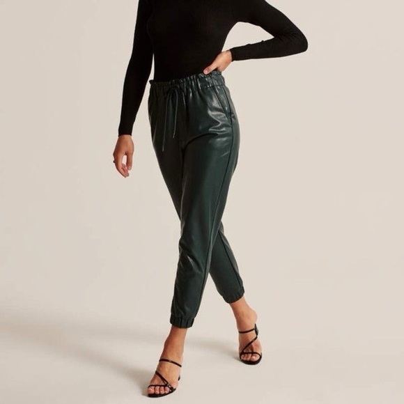 Abercrombie & Fitch Vegan Faux Leather Jogger Pants Dark Green / Evergreen Small - Picture 3 of 6